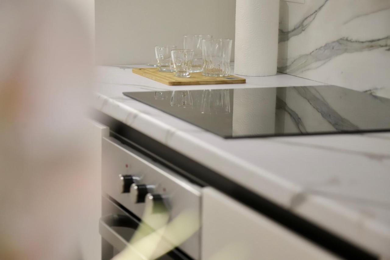 La Grand - New Bazaar Apartman Tirana Kültér fotó