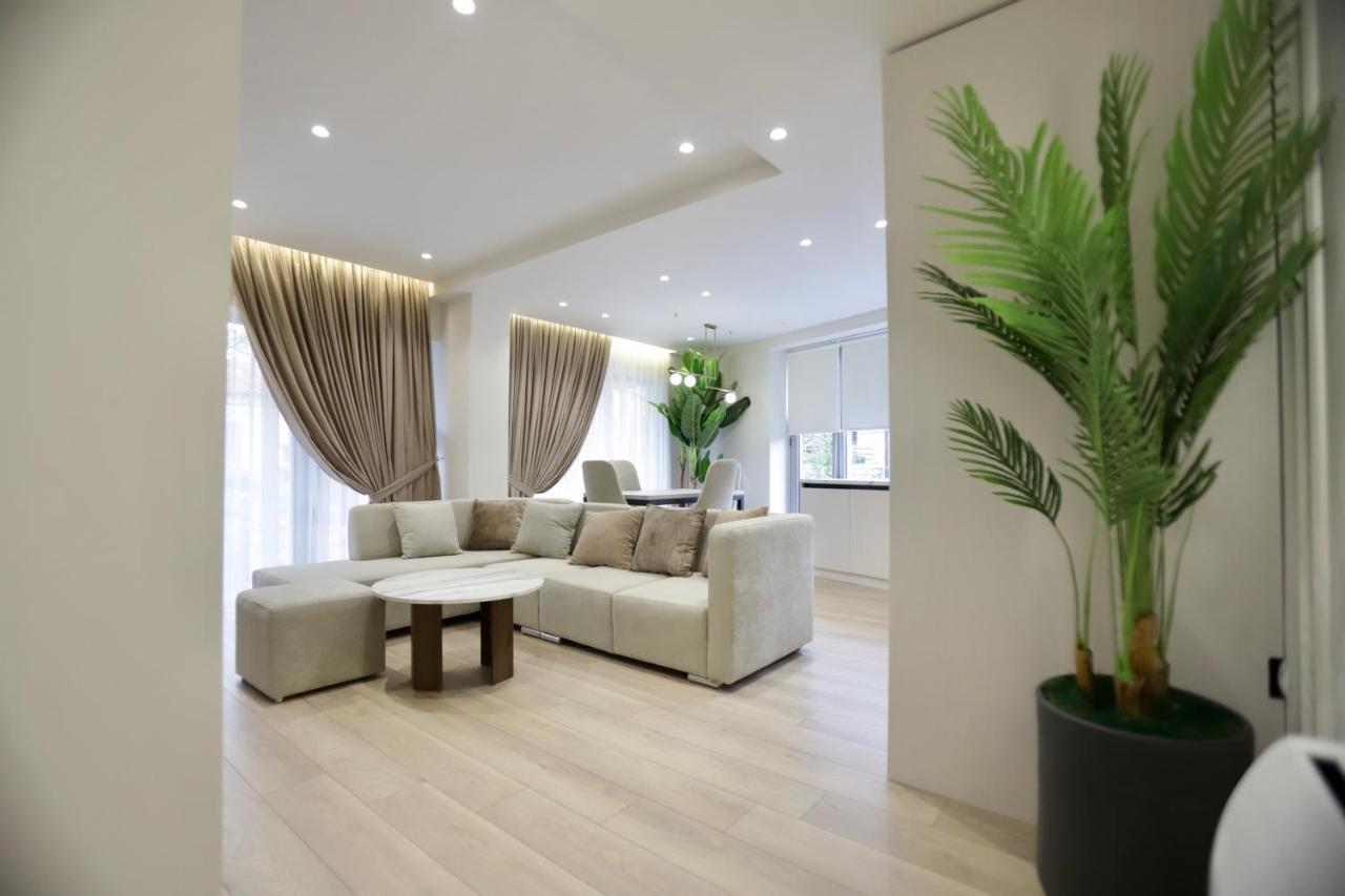 La Grand - New Bazaar Apartman Tirana Kültér fotó
